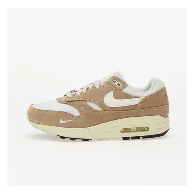 Baskets Nike W Air Max '87 Se Sail/ Khaki-Coconut Milk-Lt Orewood Brn EUR