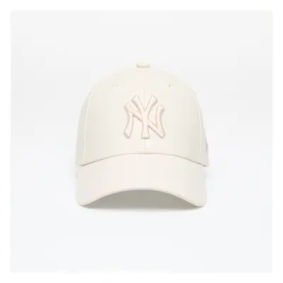 New Era New York Yankees Faux Leather Womens 9FORTY Adjustable Cap Light Beige