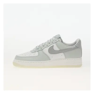 Baskets Nike Air Force '07 Lv8 Light Silver/ Light Pumice-Summit White EUR