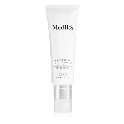 Medik8 Advanced Day Total Protect crème de jour protectrice contre les influences externes négat