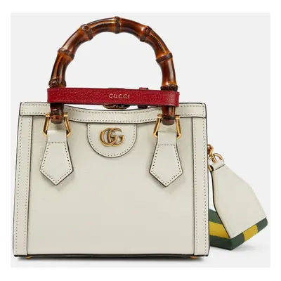 Gucci Sac Gucci Diana Mini en cuir