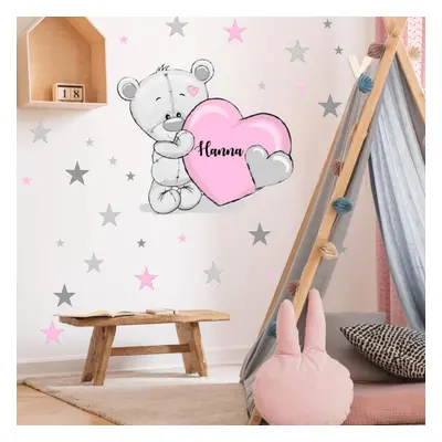 Sticker mural enfant amovible - Ours en peluche avec un coeur et un prénom