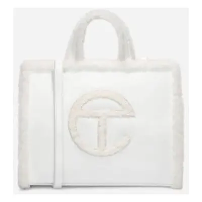 UGG x TELFAR Medium Bag Crinkle in White, Taille