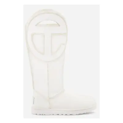 UGG x TELFAR Logo Tall Crinkle in White, Taille 46, Cuir