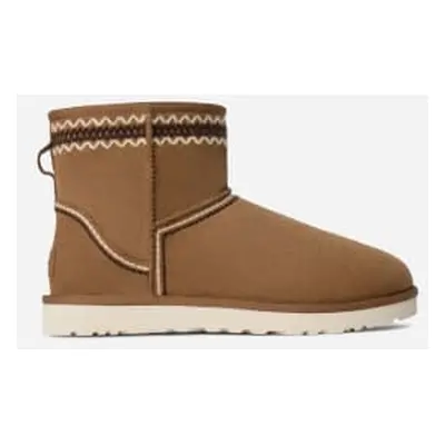 UGG Botte Classic Mini Atherson in Brown, Taille 44, Daim