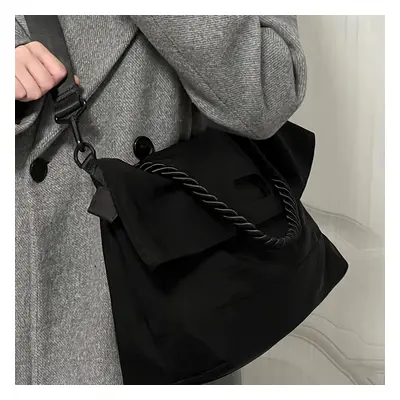 Sac Fourre-Tout Chic en Nylon Noir pour Filles - Spacieux & Léger, Parfait pour le Travail, l'Éc