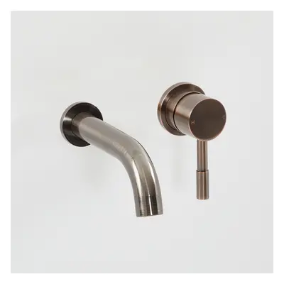 Robinet lavabo mural – Design moderne - Bronze brossé - Amara