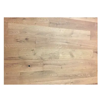 Parquet fini Chêne Naturel, 14 x 158 x 1220 mm, brossé, huilé naturel, (1,542 m2 / paquet)