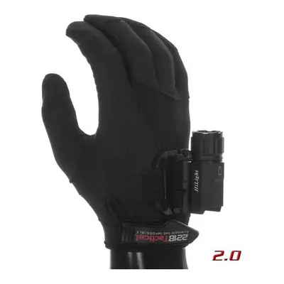 Gants Exxtremity Patrol avec lampe tactique P5S