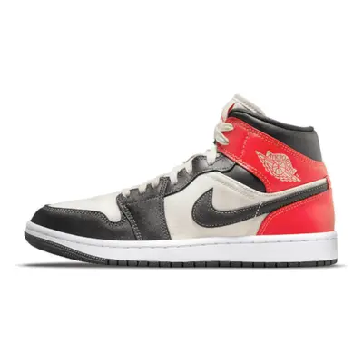 Air Jordan 1 Mid Light Orewood Brown