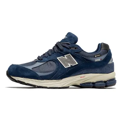 New Balance 2002R Gore Tex Navy Arctic Grey