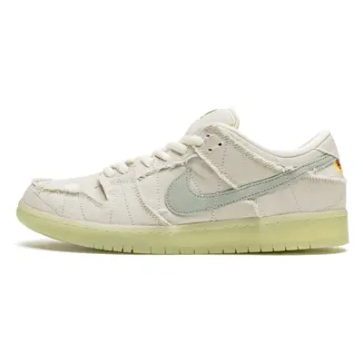 Nike Sb Dunk Low Mummy