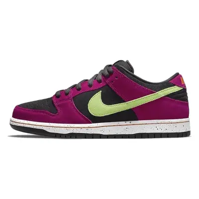 Nike Sb Dunk Low Red Plum