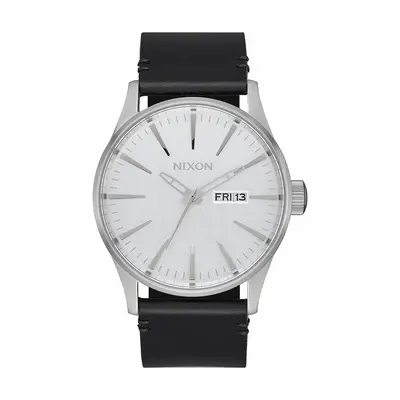 Montre en cuir Nixon Sentry