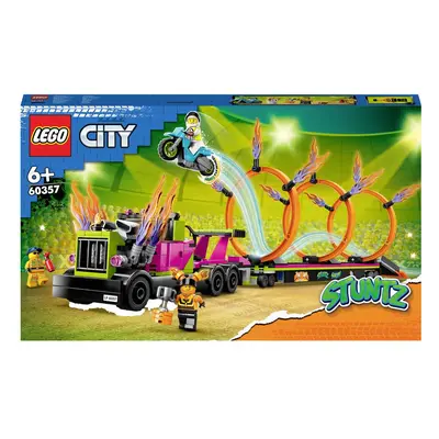 Le défi de cascade : les cercles de feu LEGO® CITY 60357