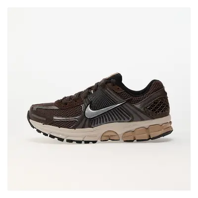 Baskets Nike W Zoom Vomero Baroque Brown/ Chrome-Lt Orewood Brn-Hemp EUR