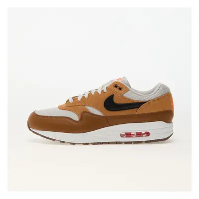 Baskets Nike Air Max Ess Light Bone/ Black-Flax-British Tan EUR