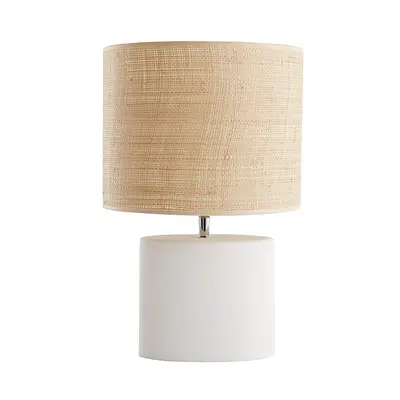 Lampe à poser en céramique blanc mat et abat-jour en raphia naturel H40 cm TIGA